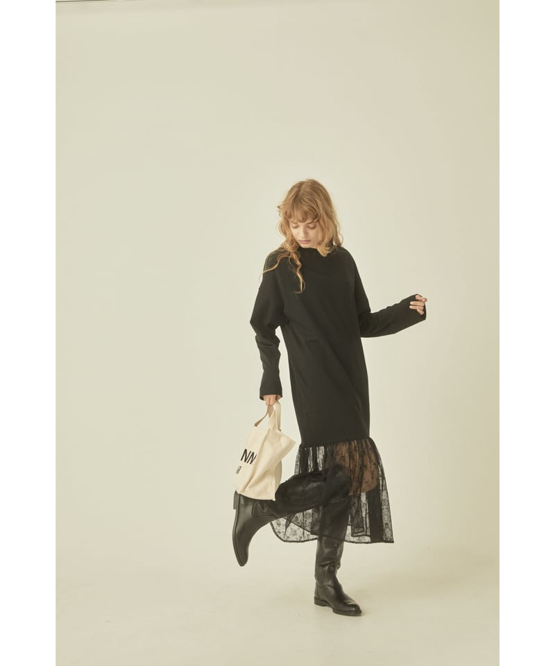 C*N様 bow.a ボウエー LEAF ONEPIECE 黒ブラック　襟　ワン C*N様 bow.a ボウエー LEAF ONEPIECE 黒ブラック 襟 ワン bow.a