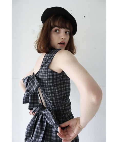 back double ribbon  one-piece check