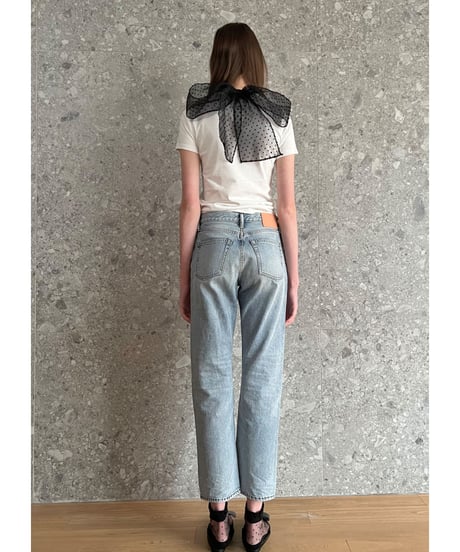 back ribbon "BONNE" logo tee