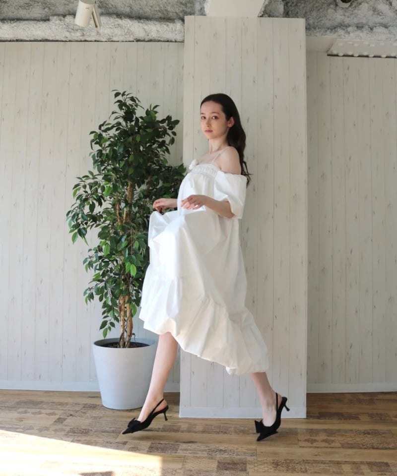 4way rose balloon one-piece white | BONNE