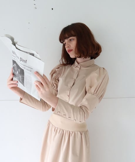 puff sleeve arm button blouse beige