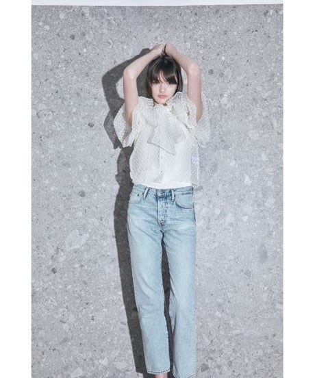 balloon sleeve ribbon blouse ivory