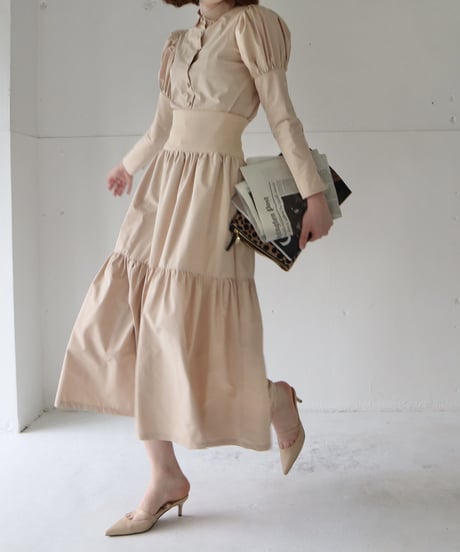 puff sleeve arm button blouse beige