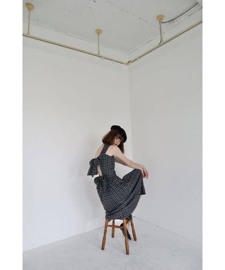 back double ribbon  one-piece check