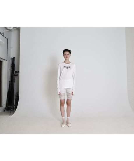 "BONNE B"finger hole long tee White