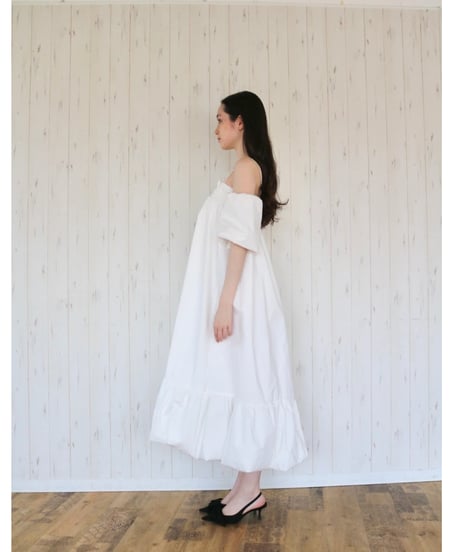 4way rose balloon one-piece white