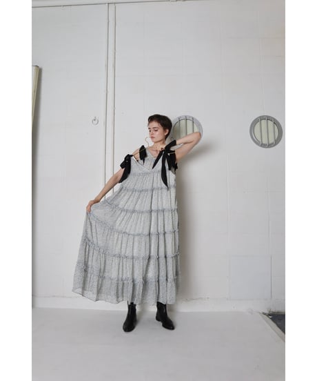 shoulder ribbon tiered one-piece flower
