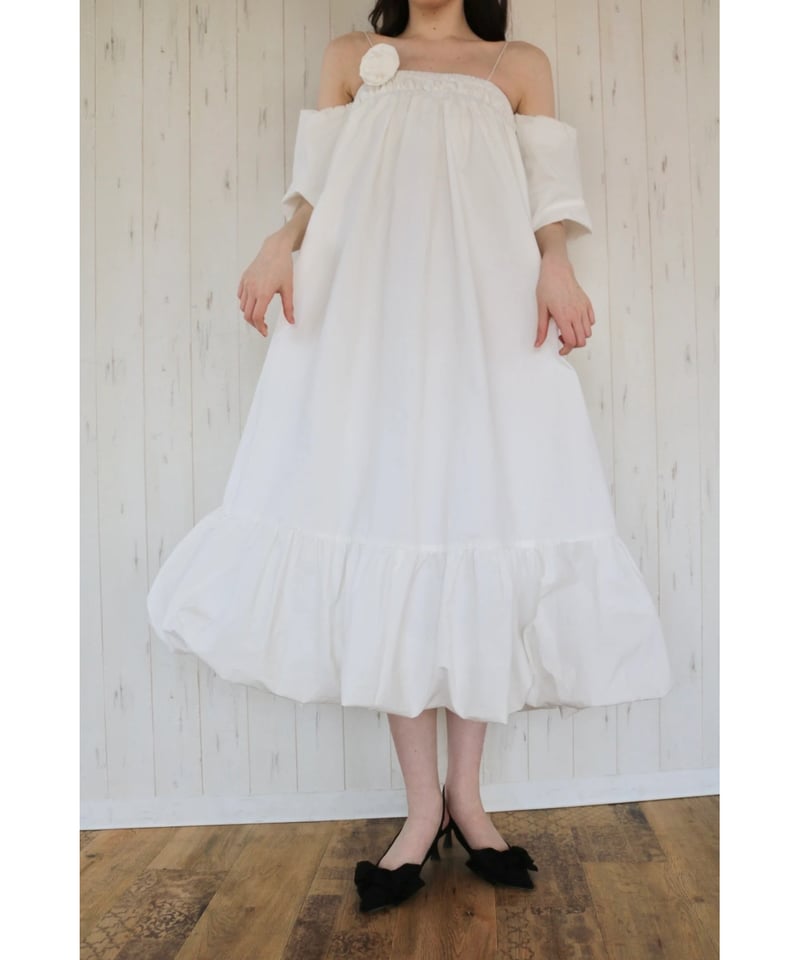 4way rose balloon one-piece white | BONNE
