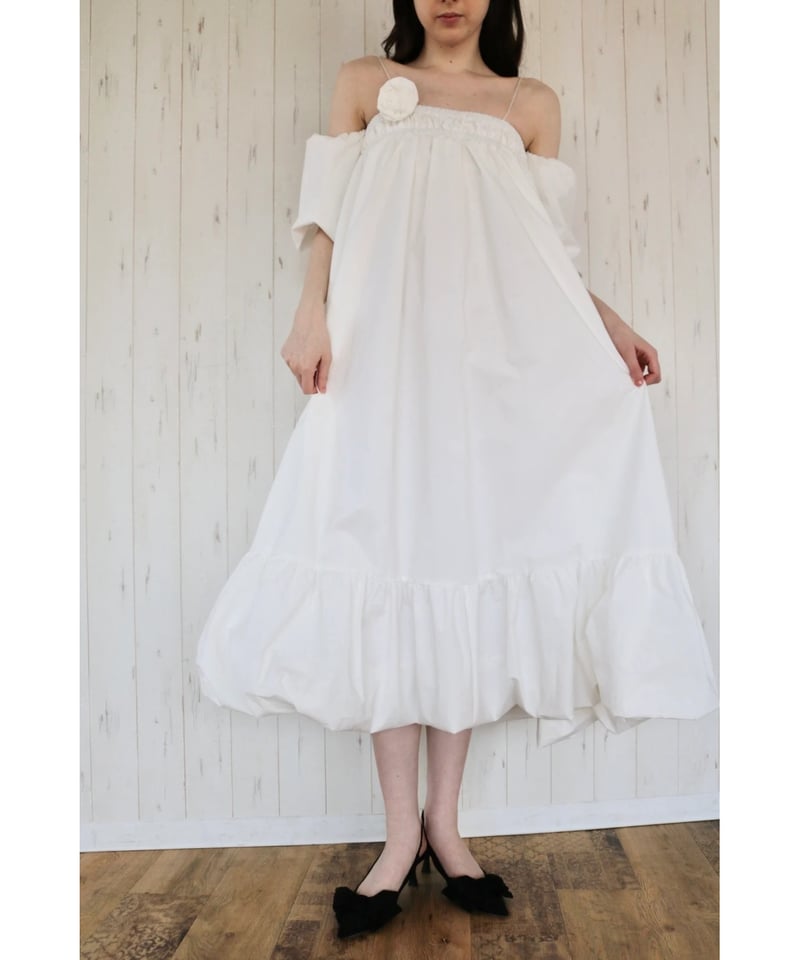 4way rose balloon one-piece white | BONNE