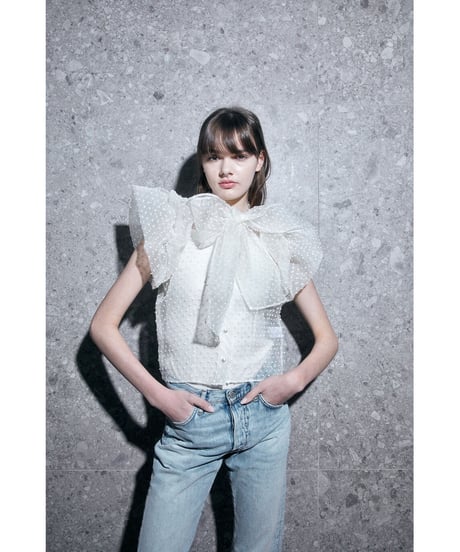 balloon sleeve ribbon blouse ivory