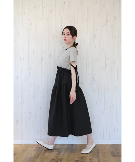 ribbon tee jaguard one-piece border