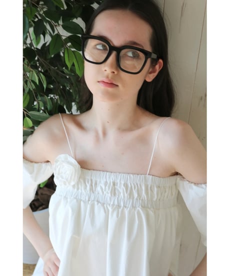 4way rose balloon one-piece white