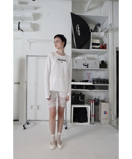 "BONNE B"finger hole long tee White