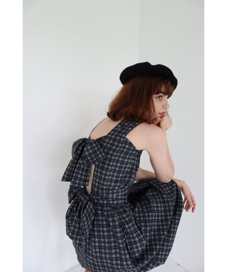 back double ribbon  one-piece check