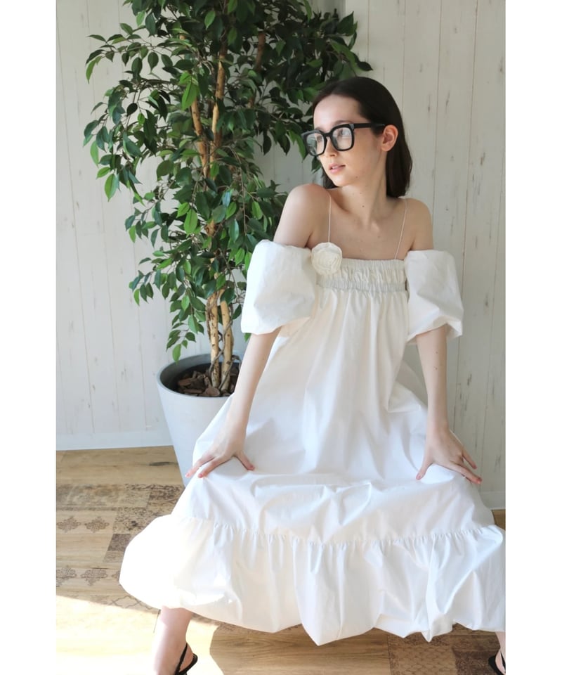 4way rose balloon one-piece white | BONNE