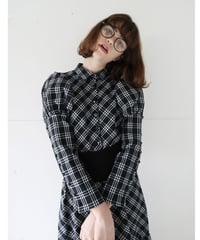 puff sleeve arm botton blouse check black