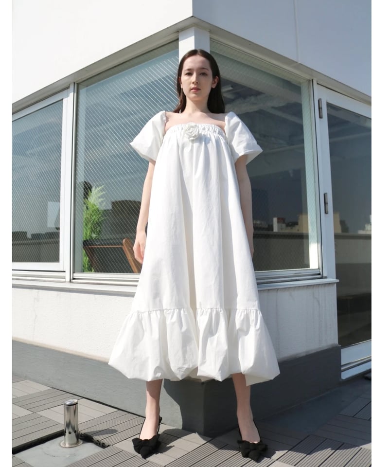 完売品　JOIEVE balloon blossom ワンピース 4way rose balloon one-piece white | BONNE