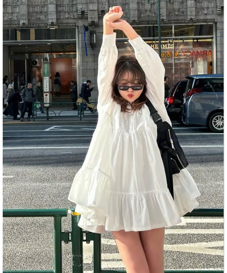 bijou collar tiered one-piece white