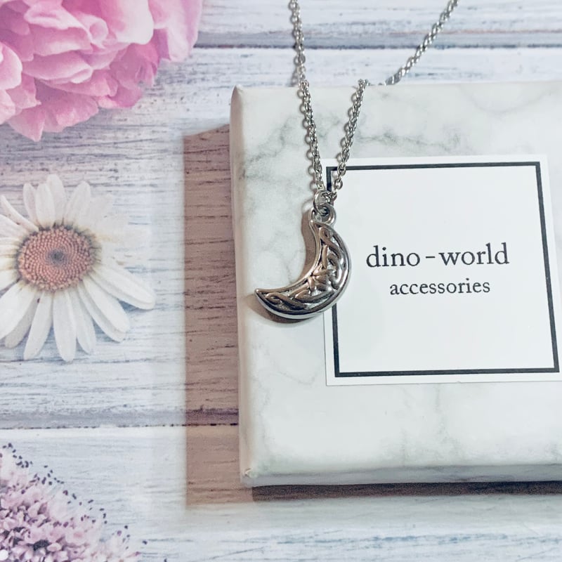 ステンレス製 月モチーフネックレス （月ネックレス） | dino-world