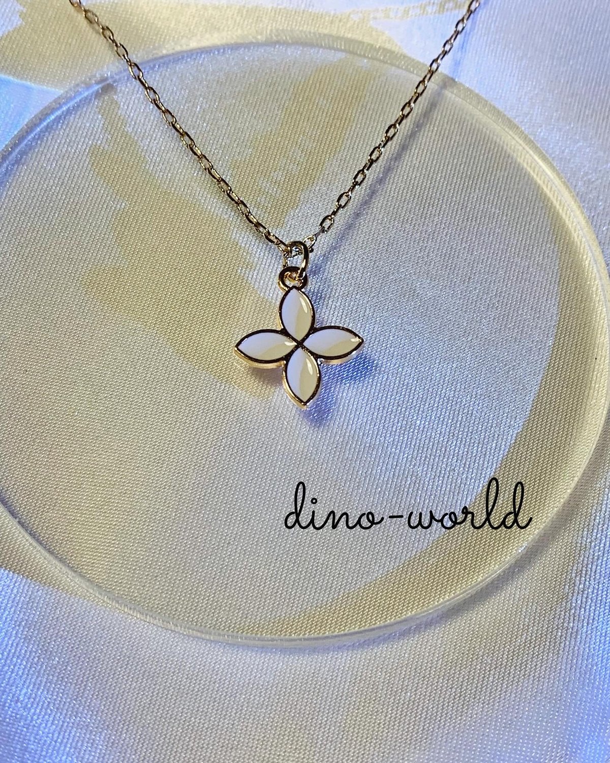 kaoyorinakamiフラワーモチーフ ネックレス フラワーモチーフネックレス / シルバー | kapuwa