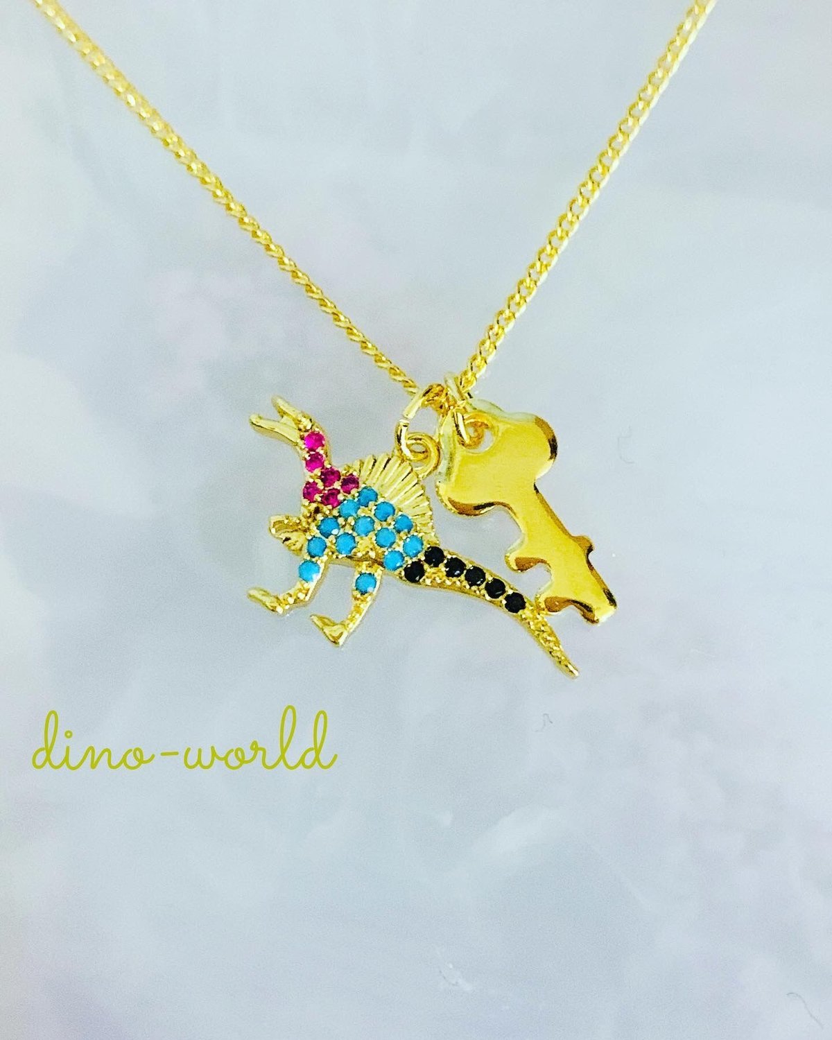キーチャーム付き 恐竜ネックレス（スピノサウルス） | dino-world