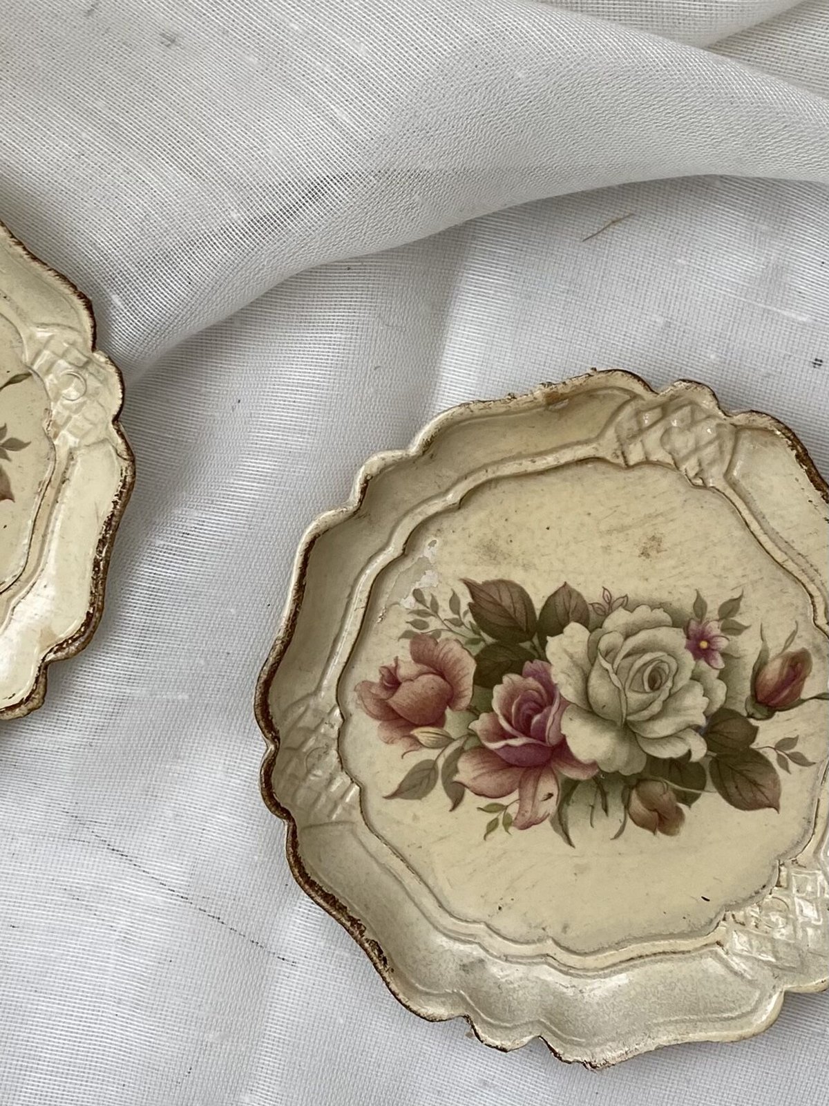 FLORENCE ITALY シャビーシックな木製薔薇のコースター2点SET | TAPUNO