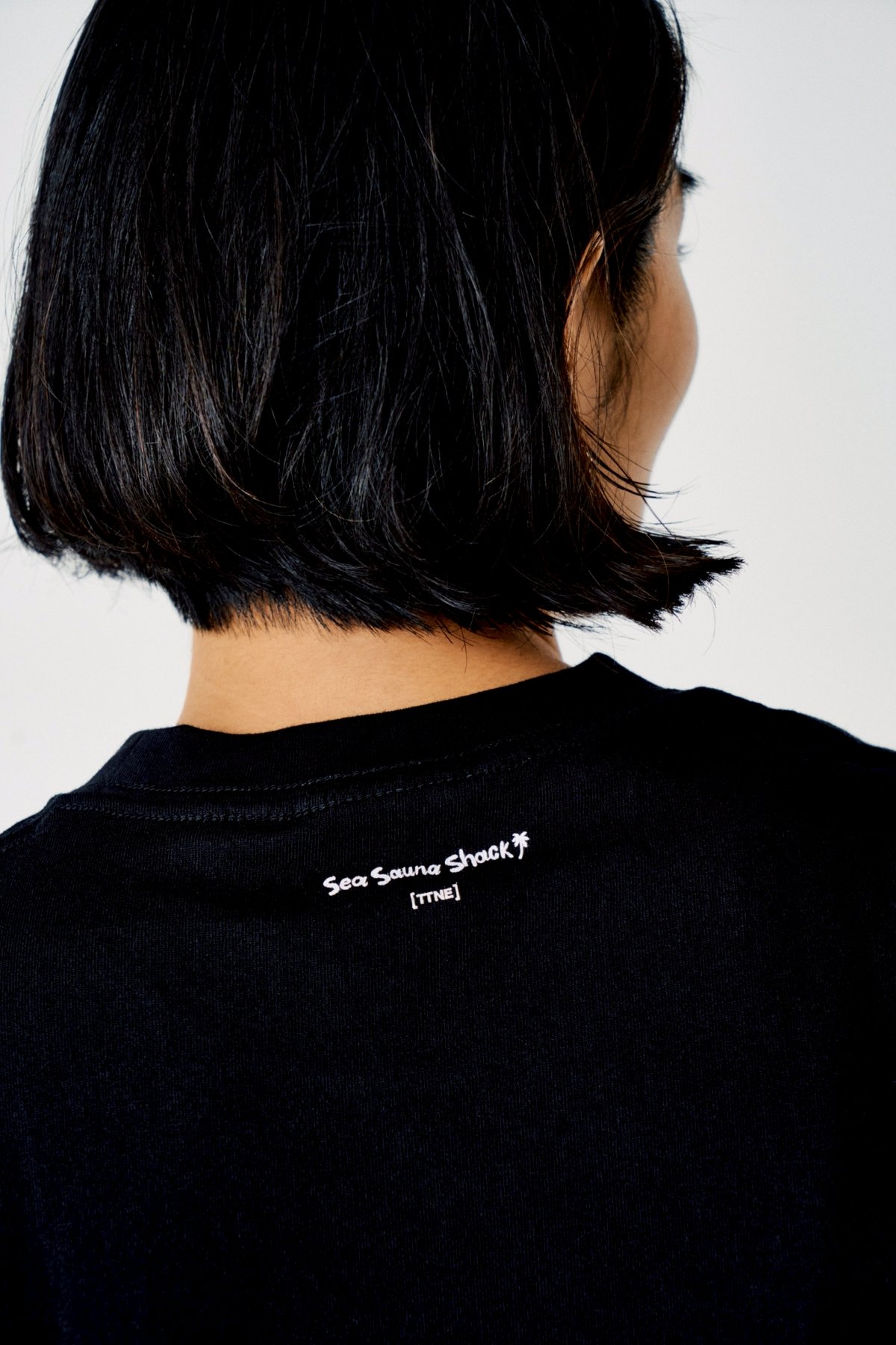 SaunnerロゴTシャツブラック（TTNEコラボ） | SeaSaunaShack STORE