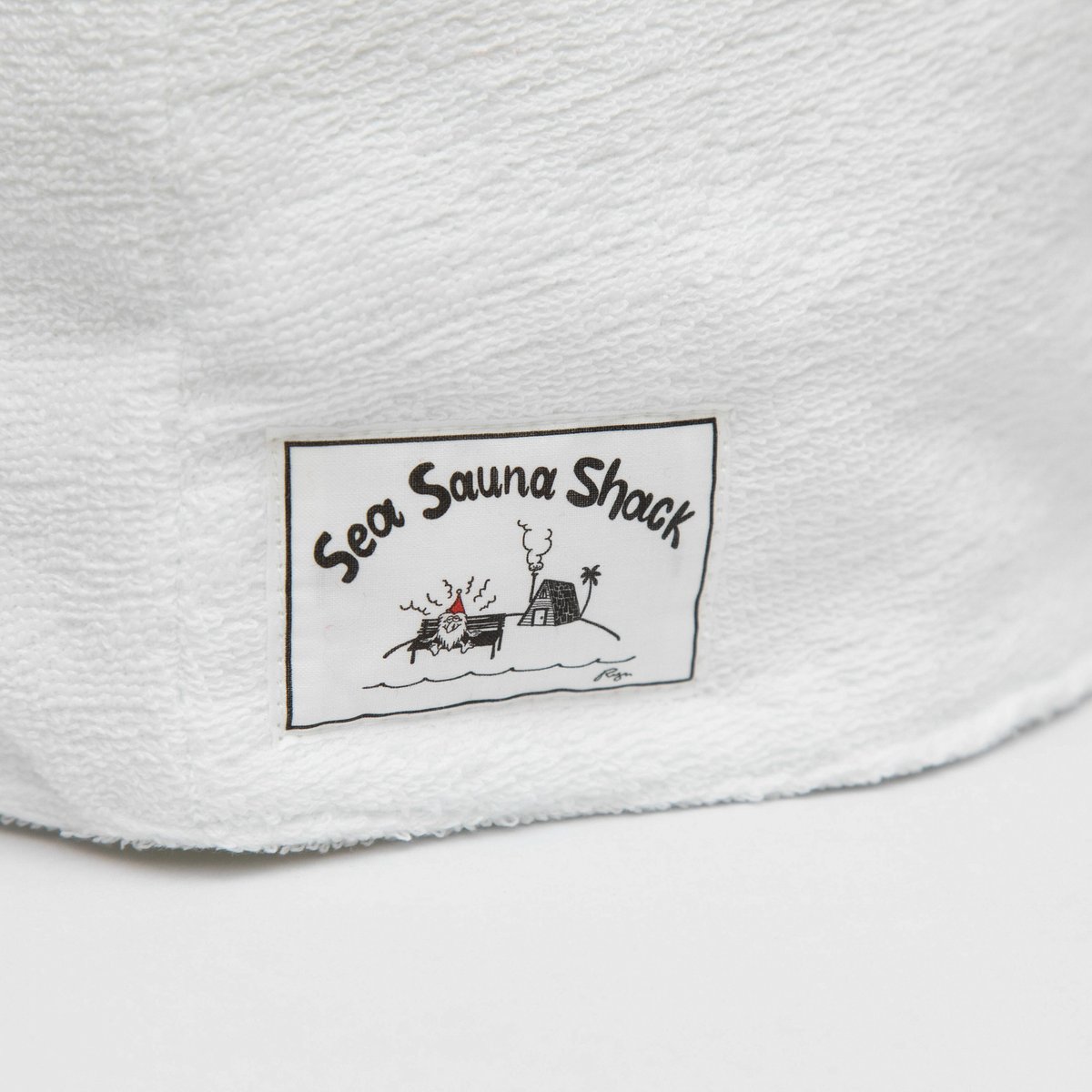 SSS オリジナルサウナハット（白） | SeaSaunaShack STORE