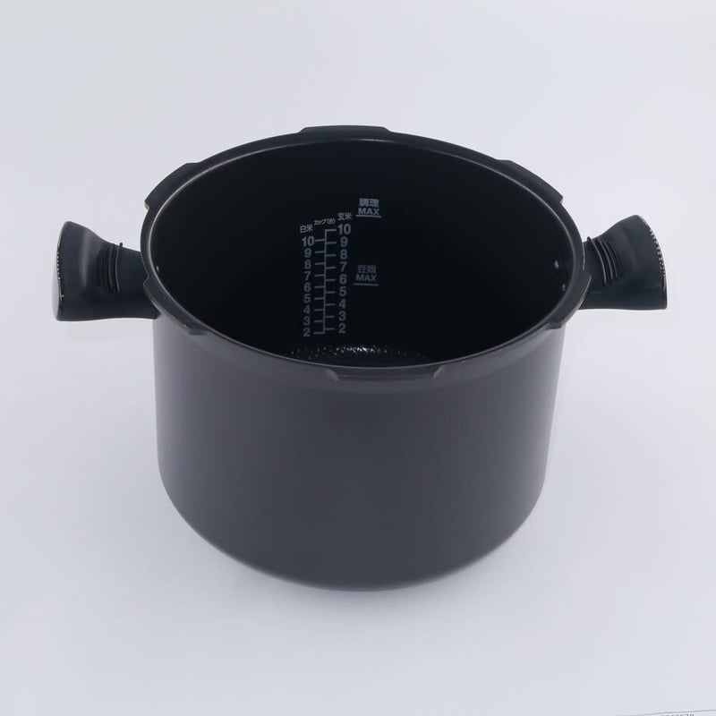 なべ(取っ手付)（ブラック 6L） | グループセブ ジャパン公式