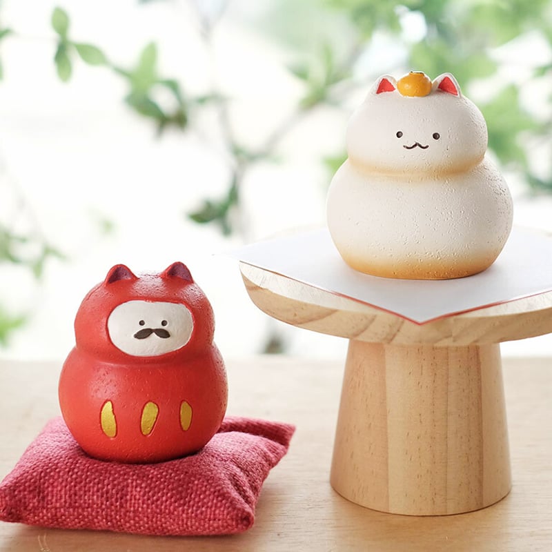 ころっとレジンオーナメント 鏡餅ネコ | 猫雑貨専門店 猫の手さき