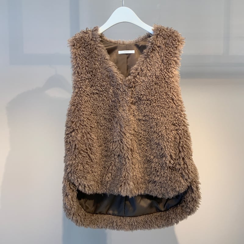 ayane】プードルファーベスト | Radiant MUSE 本店