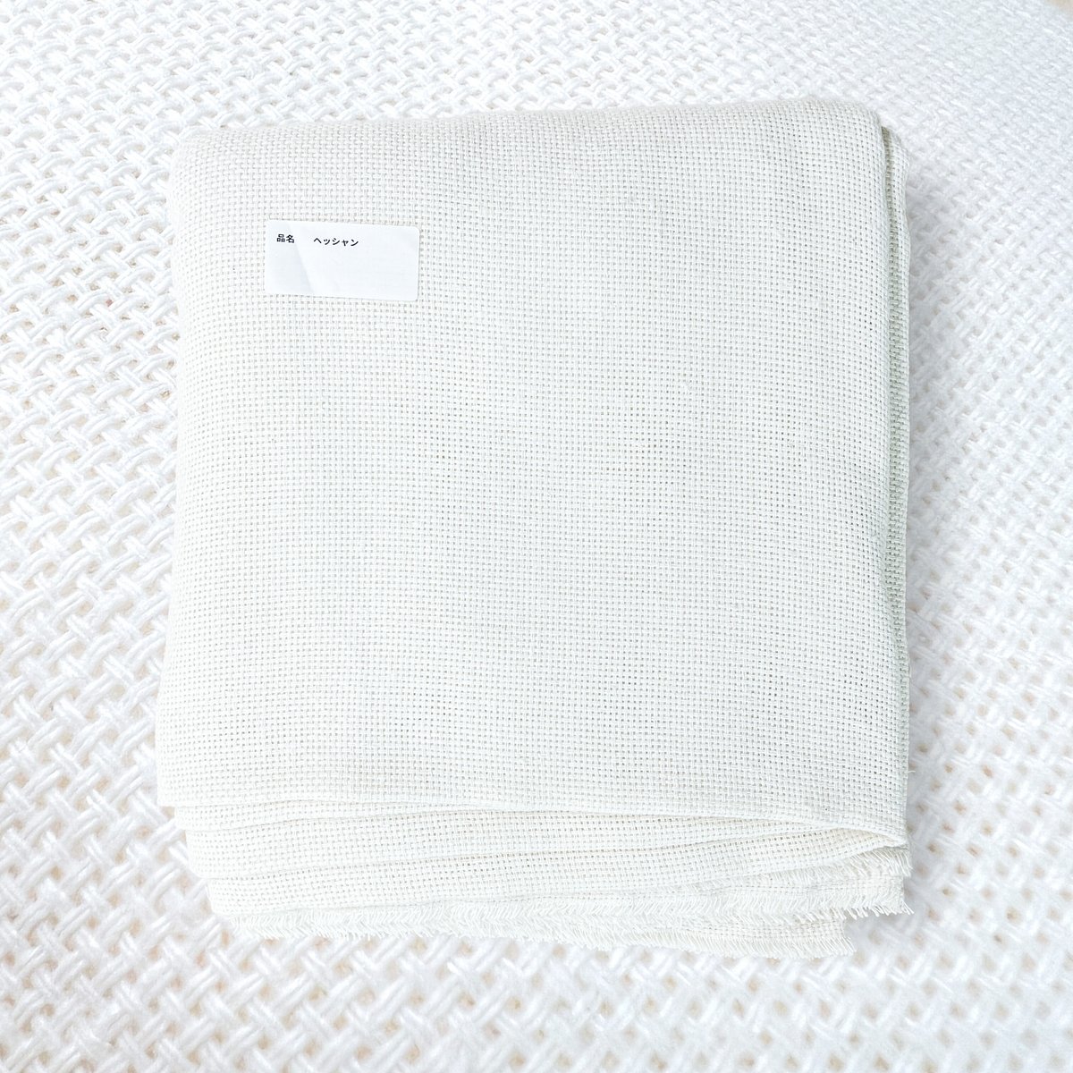 タフティング用基布・HESSIAN CLOTH /MIYOSHI TUFTING MATERI