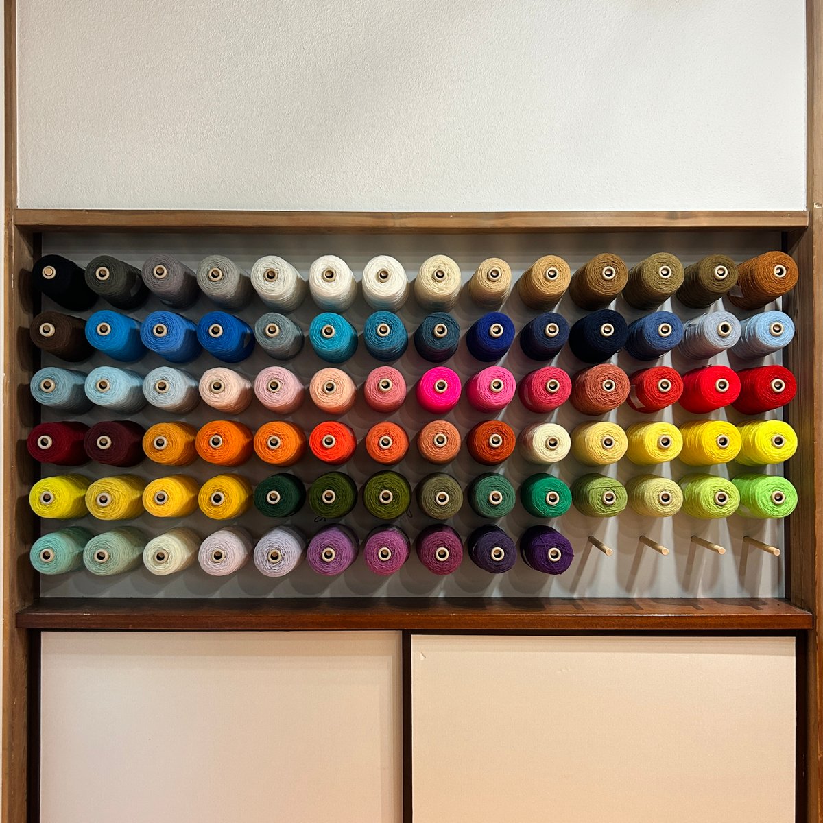 アクリル糸80色各1巻セット | tufting shop KEKE