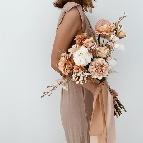 bouquet-apricot beige-