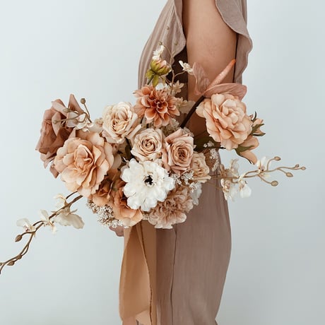 bouquet-apricot beige-