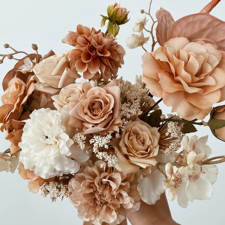 bouquet-apricot beige-