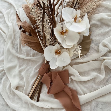 bouquet -brown orchid-