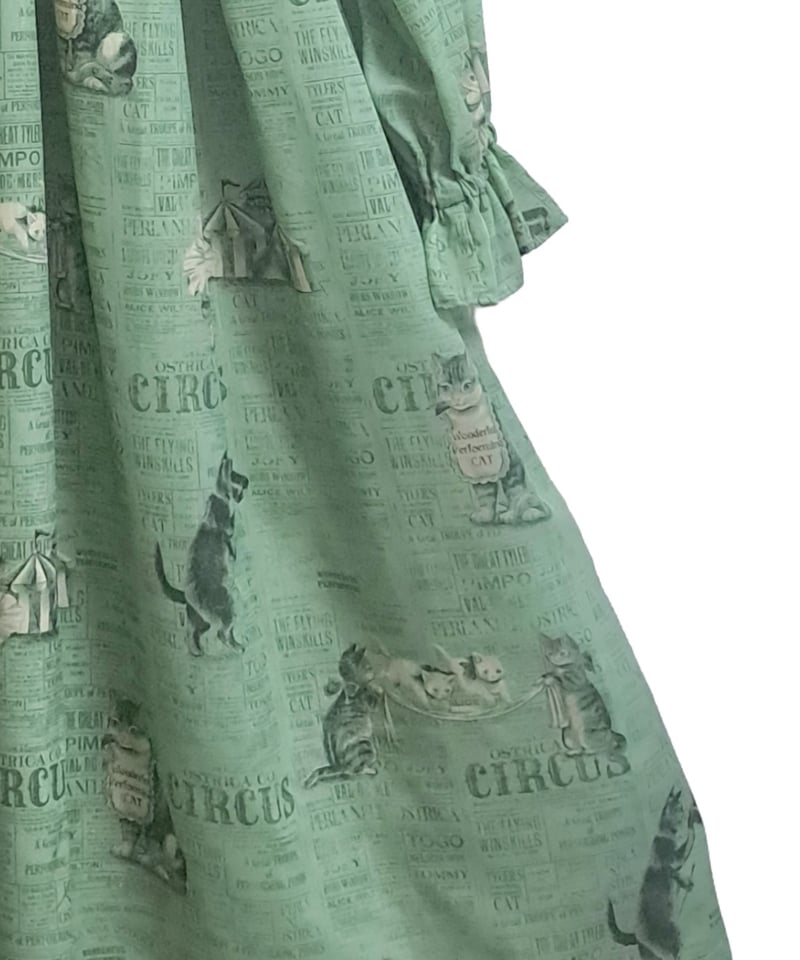 Duo A】キャットサーカス襟付きワンピース | Perla nell' ostrica