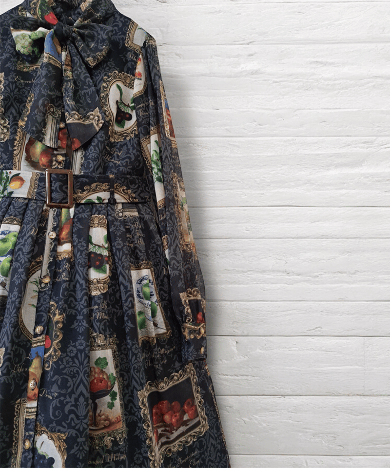 Fruit Still Life Art Museum one-piece dress(Bla Fruit Still Life Art Museum one-piece dress(Bla
