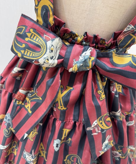 Alice in Wonder Glyph Skirt（Red）