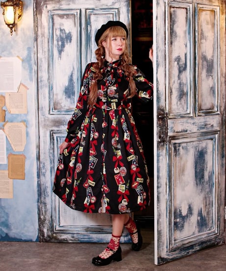 タグ付き♥キャットサーカス襟付きワンピPerla nell’ ostぺルラネルオ fit=scale-down,w=1200