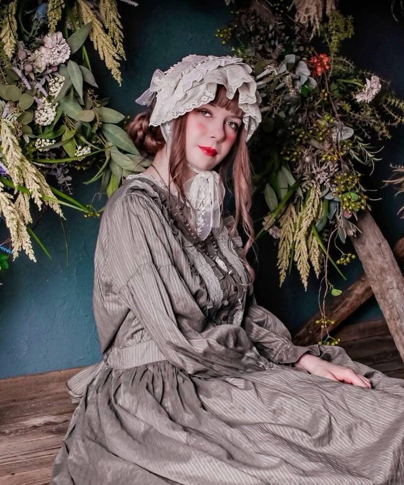 トーションレース付きワンピース（BK×WH） | Perla nell' ostrica