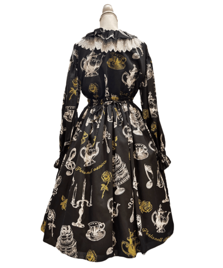 Little banquet one-piece（Black）
