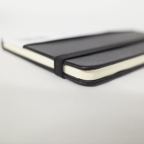 A6ブラックハードカバーノート 50枚　×10冊　4906327900077
