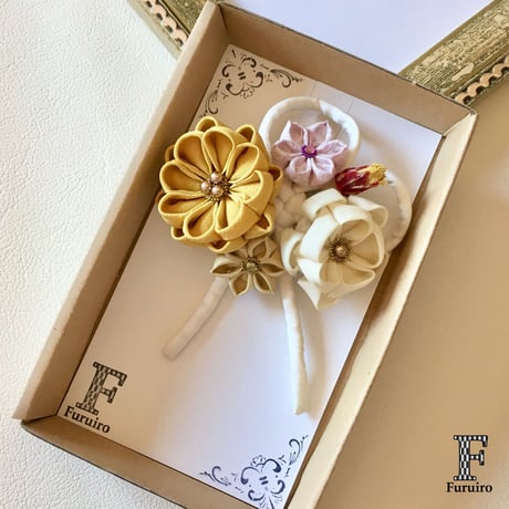 つまみ細工　フクジュソウ　2Wayヘアクリップ・ブローチ