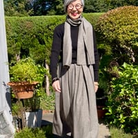 【No.6】★冬が楽しいスカート★25'26'秋冬●【No.6  ベージュペンシルストライプ】★国産高級ウール100%★共布ミニマフラー付き！