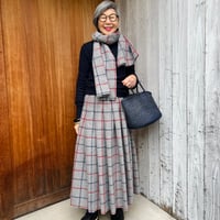 【No.9】受注品★冬が楽しいスカート★25'26'秋冬●【No.9 高級グレー×ペンシルチェック赤青】★国産高級ウール100%★共布ミニマフラー付き！