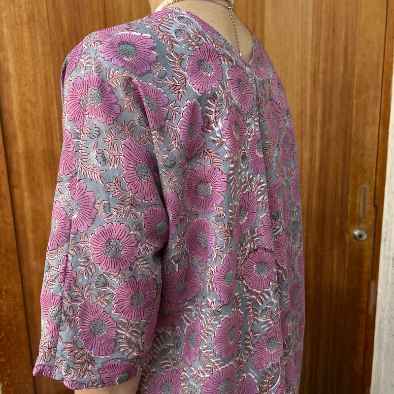 受注品】○No.32○インド手押しブロックプリント○ライト緑グレー