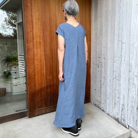【受注品】普通厚★8型✴︎幸せな春夏リネンスッキリワンピース✴︎後ろV開き✴︎国産高級さらさらリネン✴︎爽やかブルーグレー✴︎袖丈変更可