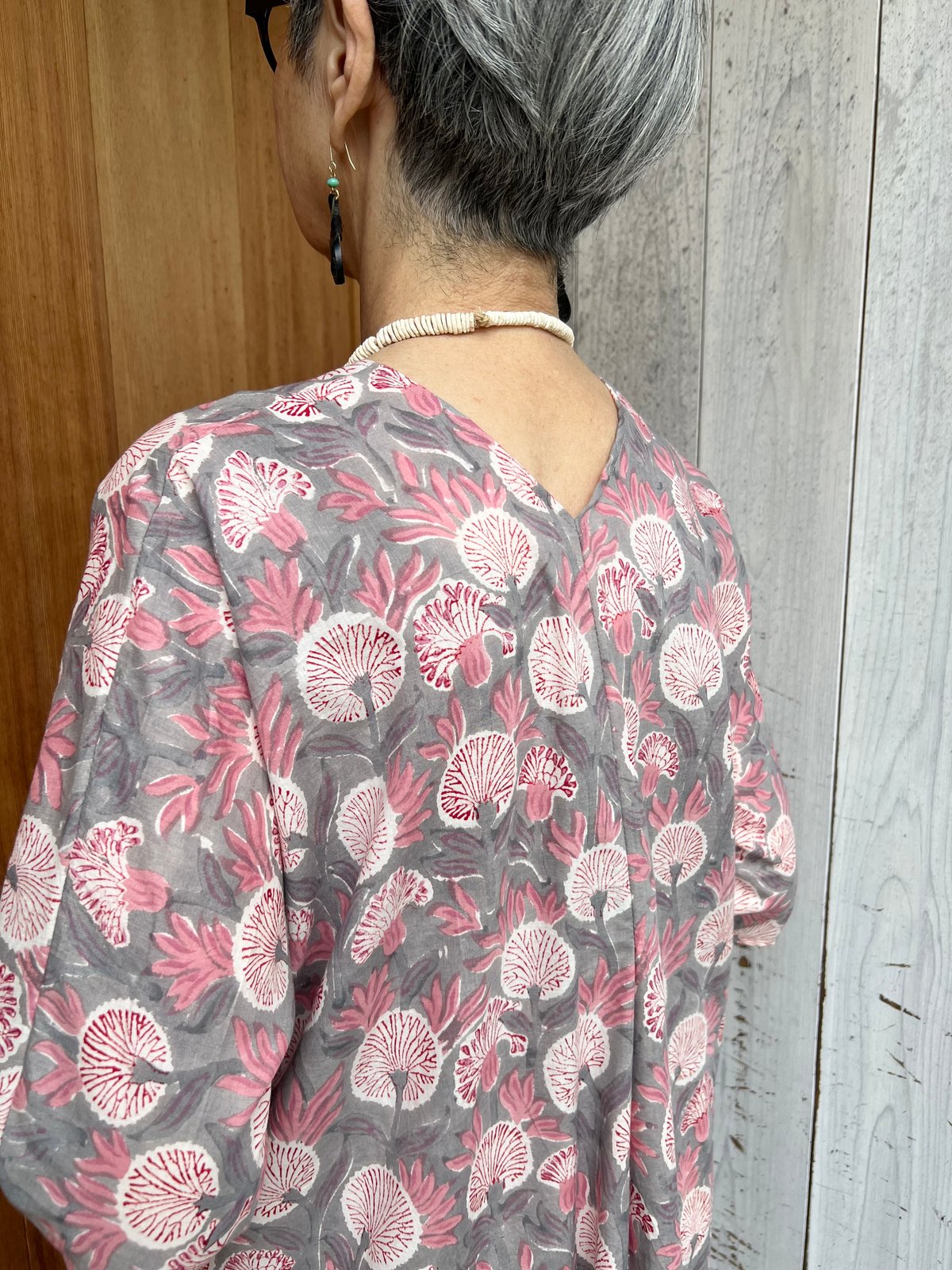 再販【受注品】○No.31○インド手押しブロックプリント○ライトグレー